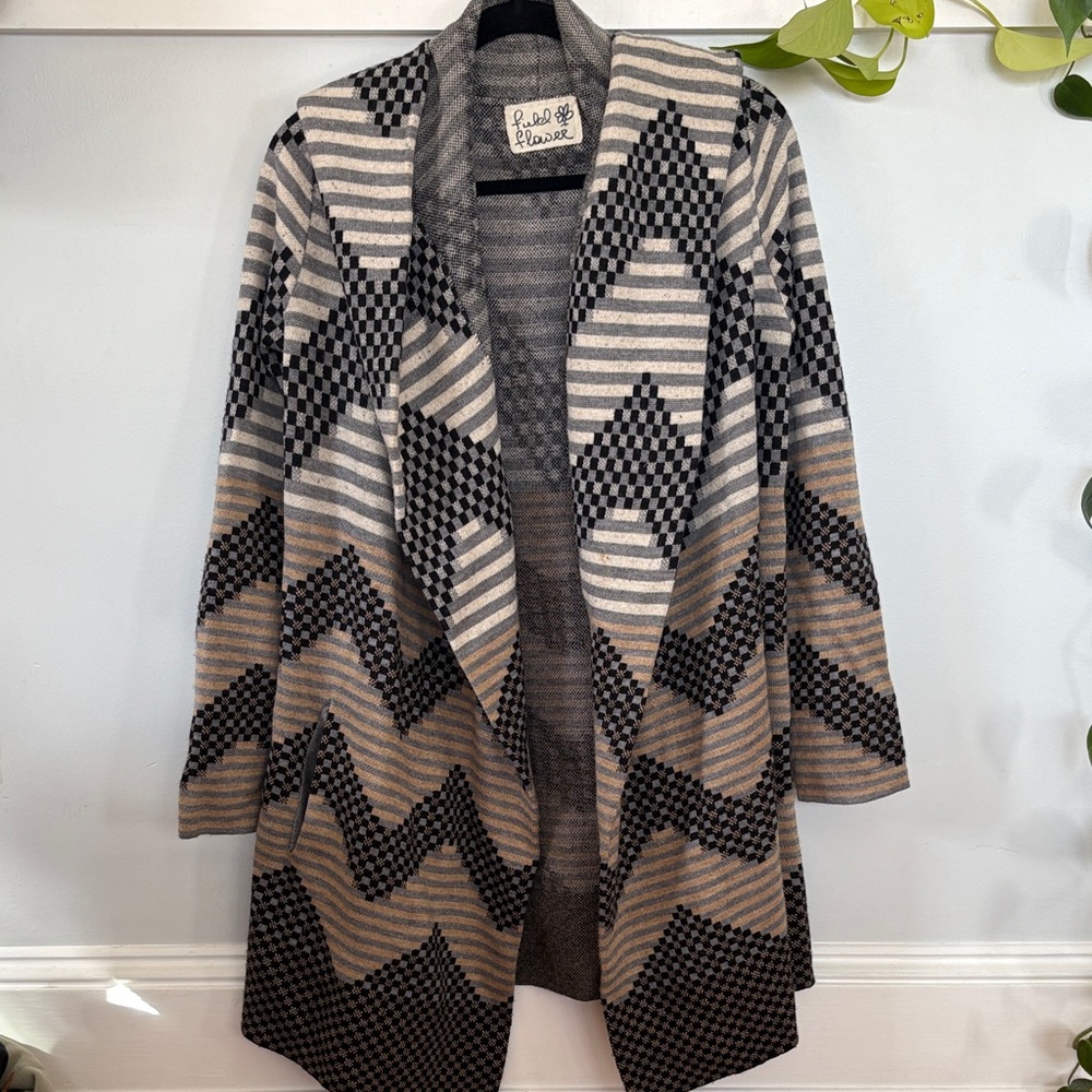 Anthropologie Field Flower | Black and Gray Patterned Women's Sweater